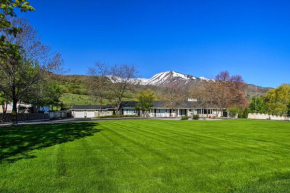 Wellsville House with Mtn Views, Yard and Tennis Court!